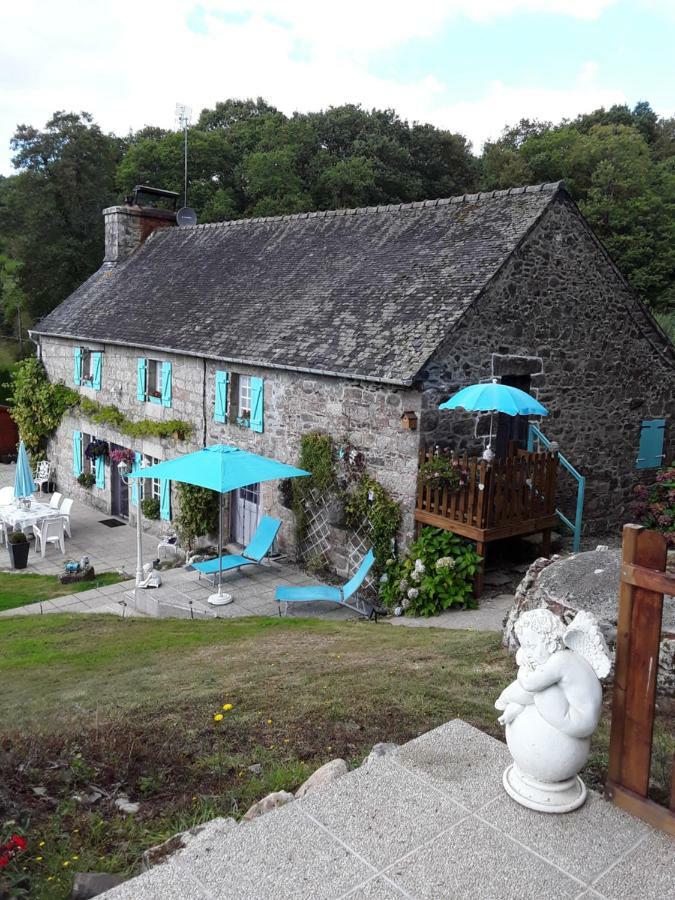 Moulin De La Civiere Bed and Breakfast Kergrist-Moelou Exteriör bild